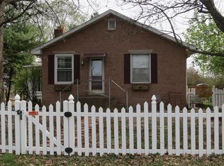 808 Ohio Ave, South Roxana, IL 62087