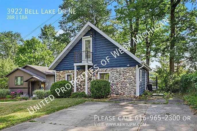 3922 Bell Lake Dr NE