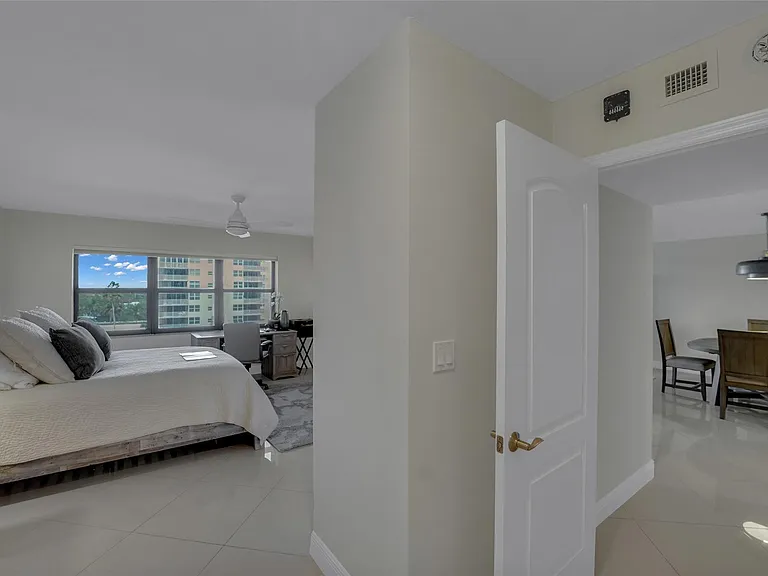 5100 N Ocean Blvd #602 — Photo 14
