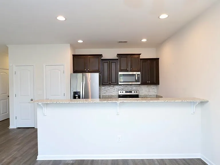 2943 Old Field Rd — Photo 23