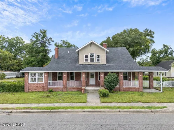 105 Main St, Varnville, SC 29944