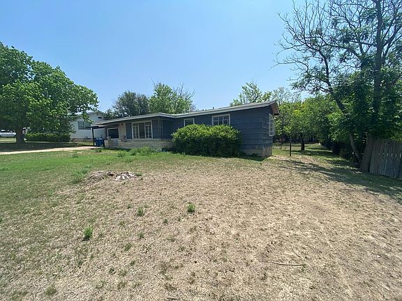 3rd image of 509 E East Ln