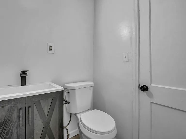 17001 Palda Dr — Photo 12