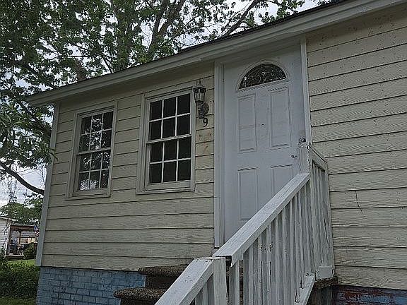2nd image of 9 H St