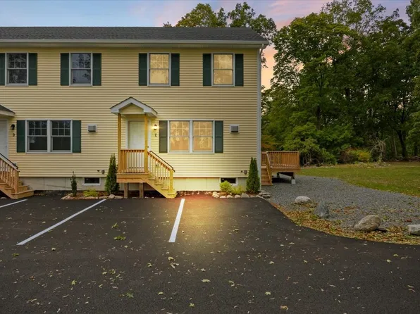 531 Foundry St #E, North Easton, MA 02356