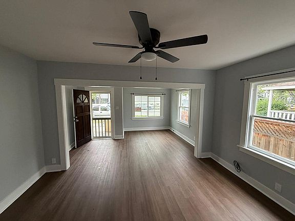2nd image of 966 S 6th St #966