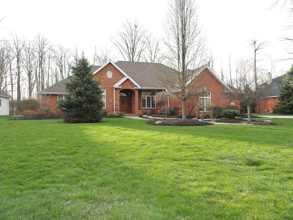 3445 Chagrin Valley