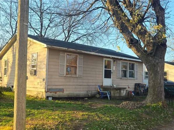 501 S Henderson St, Salem, MO 65560