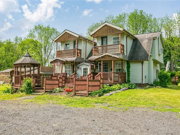 1670-1672 Silver St, Clifton Springs, NY 14432