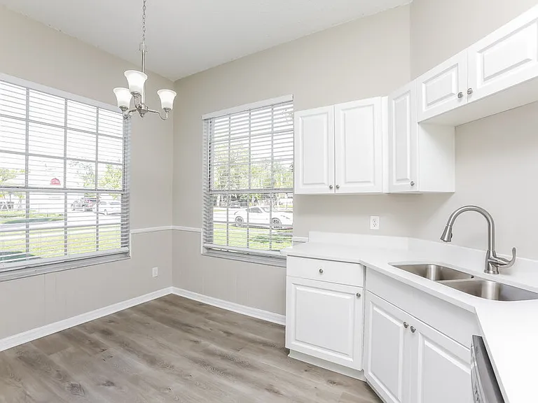2539 Titus Ct — Photo 5