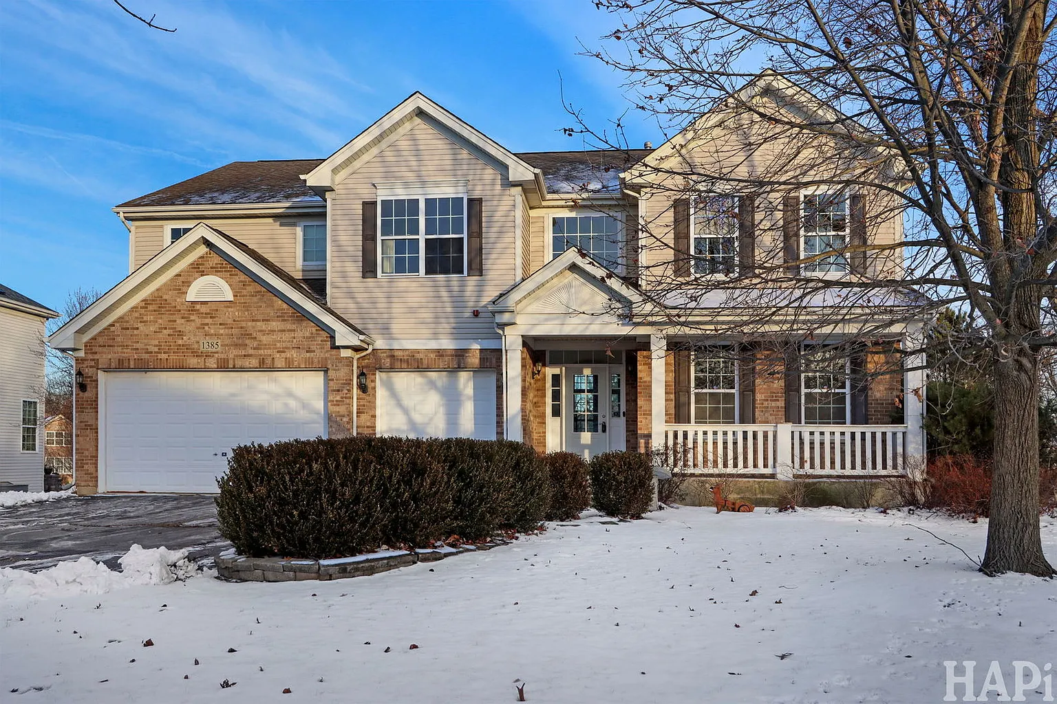 1385 Caribou Ln photo 1