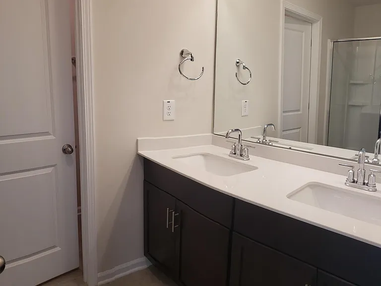 244 Brook Farm Ln — Photo 8