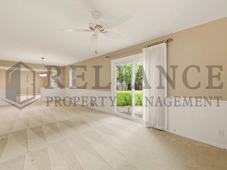 6517 E Elm St — Photo 16