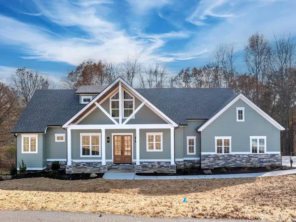868 Old Owen Dr, Blairsville, GA 30512