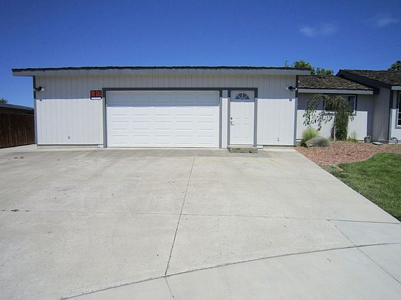 2nd image of 2039 Belair Pl