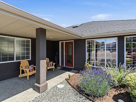 3rd image of 769 Anson Pl
