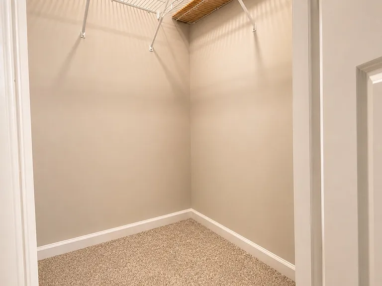 833 Courting St #833 — Photo 18