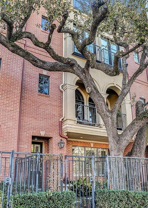 1st image of 2510 Mandell St APT B