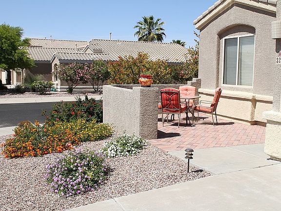 3rd image of 328 W Sacaton Canyon Dr