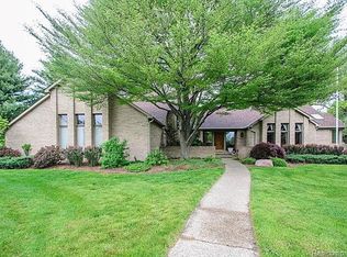 285 High Orchard Dr, Ann Arbor, MI 48105