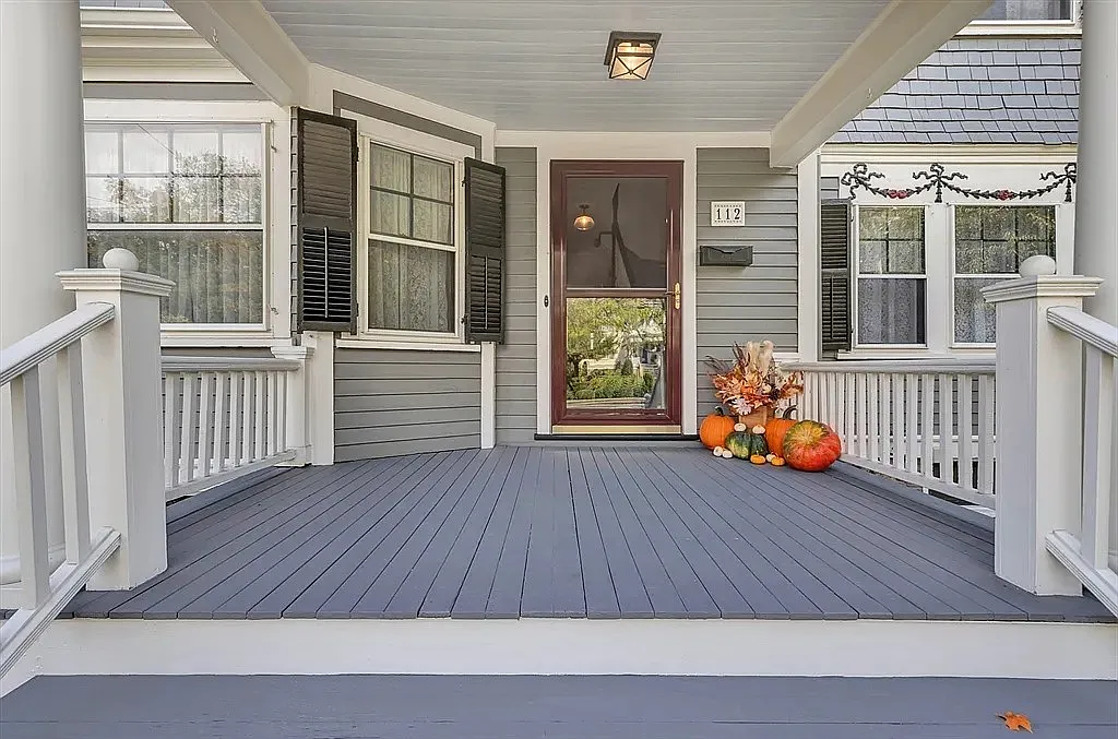 112 Church St — Photo 1