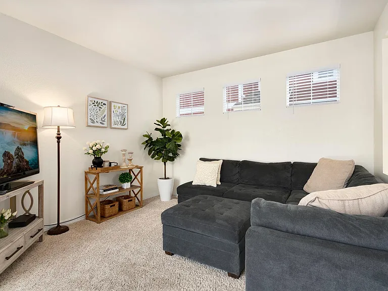 2714 Autumn Harvest Way — Photo 15