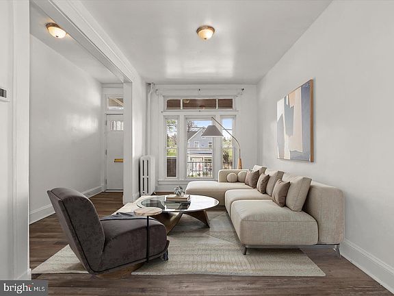 4th image of 121 S Monastery Ave