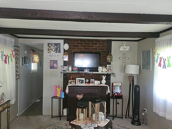 2nd image of 72 Freddie Ave