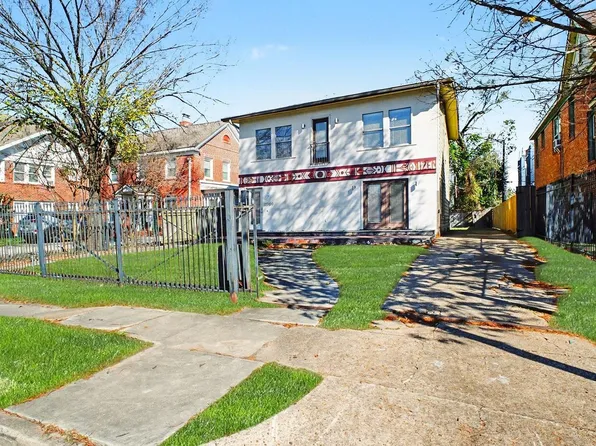 2005 Wentworth St, Houston, TX 77004