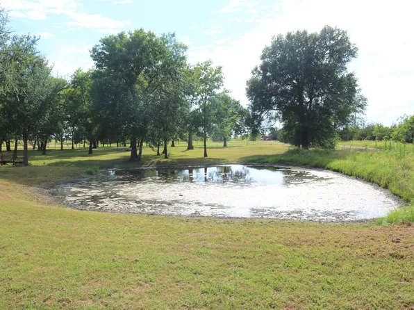 2900 County Road 2900, Dodd City, TX 75438