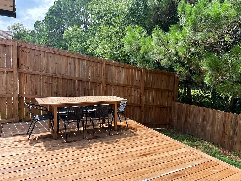 424 Palmetto Ct — Photo 26
