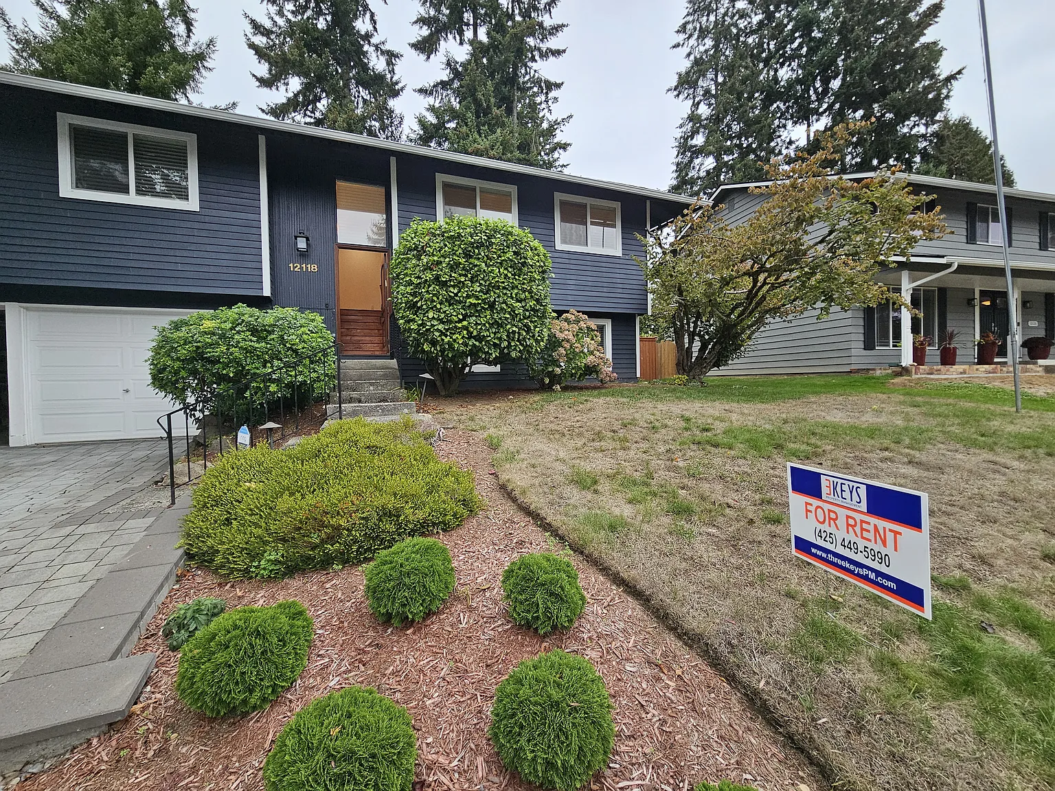 3 bed, 1985 sqft, $4,100 — Photo 1