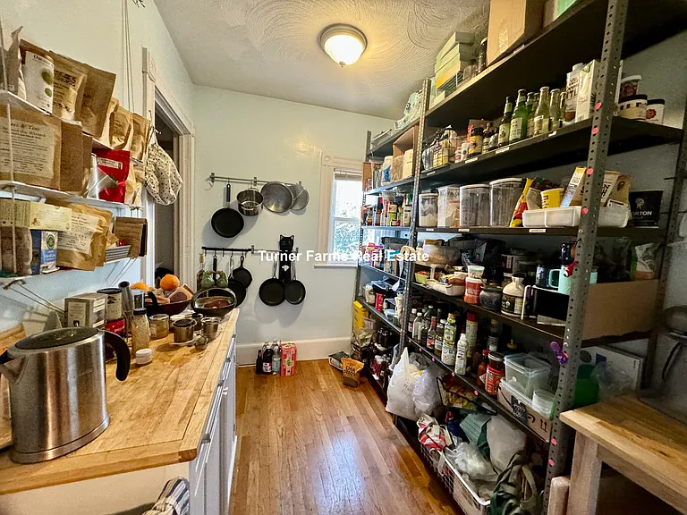 35 Cameron Ave #2R — Photo 7