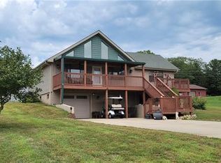 18205 Walnut Dr, Warsaw, MO 65355