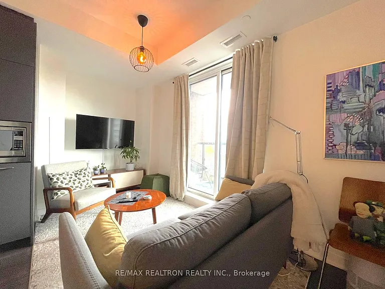185 Alberta Ave #804 — Photo 10