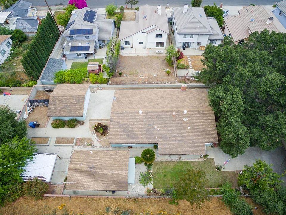 1st image of 10146 McVine Ave