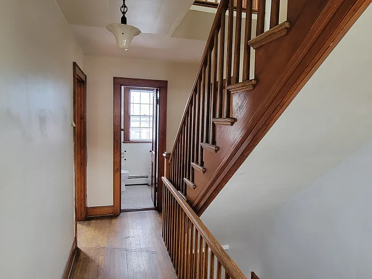 117 S Monroe Ave — Photo 12