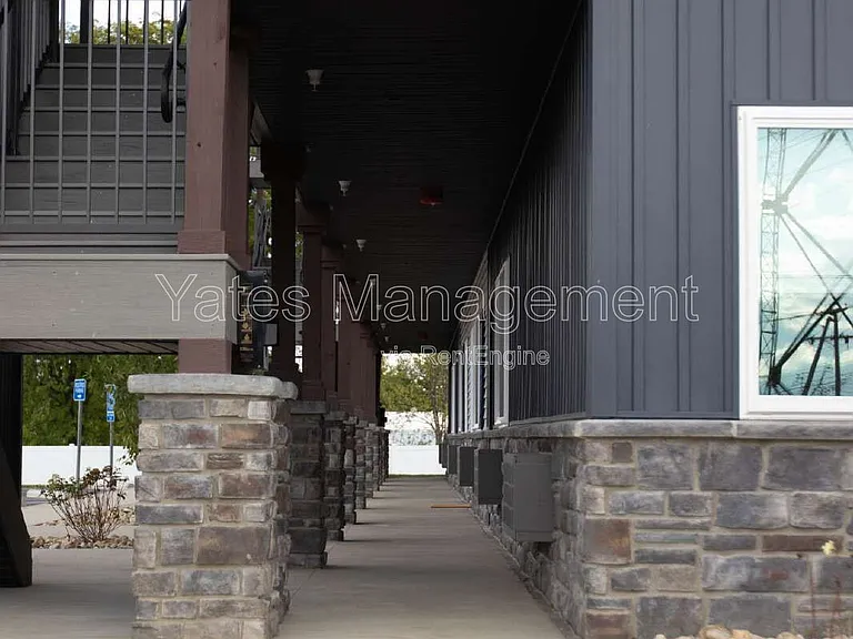 411 W McPherson Ave #103 — Photo 29