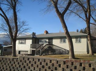 403 Sunrise St, Midland, OR 97634