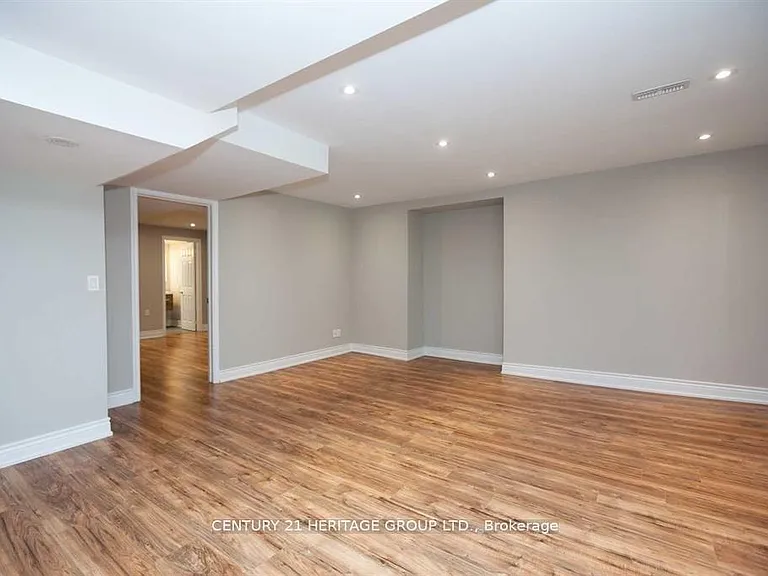 1001 Lockwood Cir — Photo 15