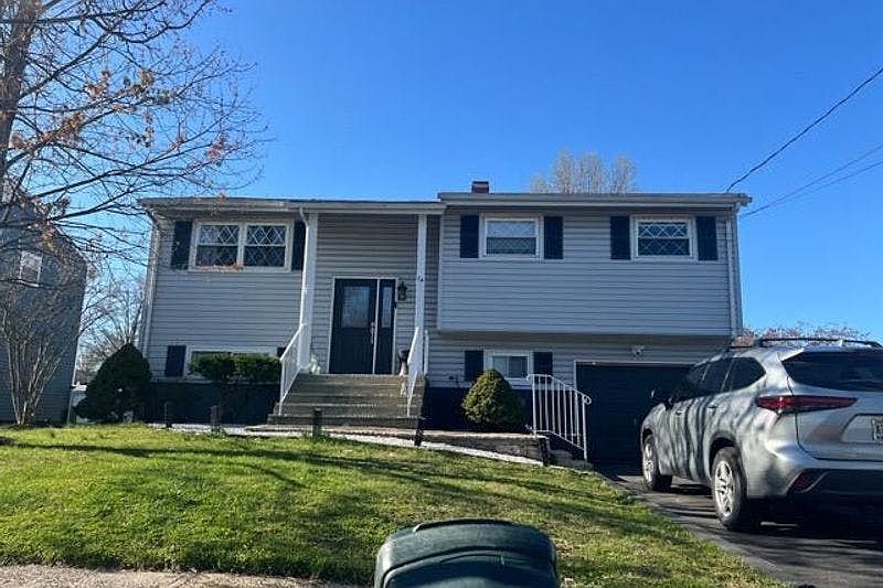 1st image of 24 Nagle Dr