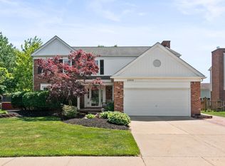 45659 Hanford Rd, Canton, MI 48187