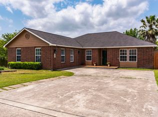 107 Spring Branch Dr, Kyle, TX 78640