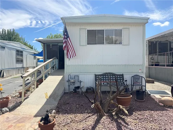 7484 Kickapoo Trl Space 9, Yucca Valley, CA 92284
