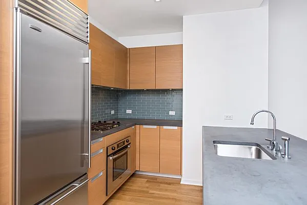 Rented by Keller Williams NYC | media 16