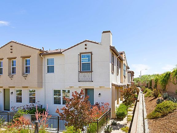 3rd image of 40257 Calle Real
