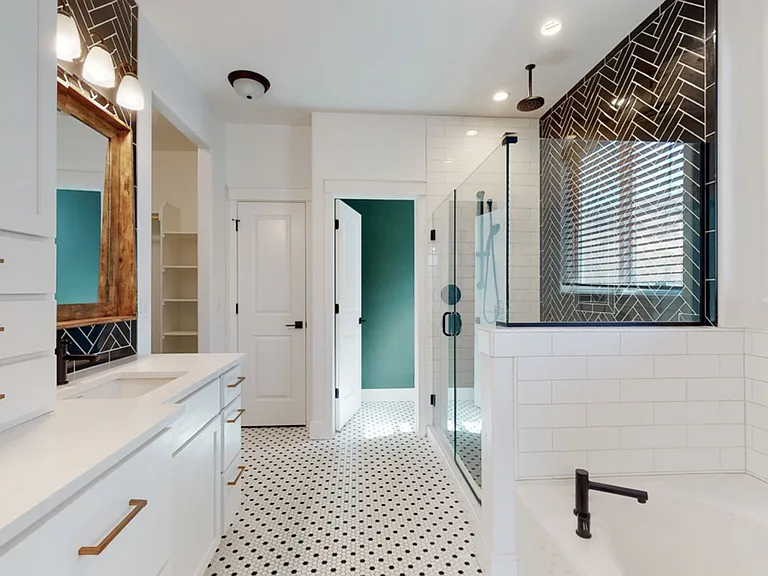 1763 Sicily Ln — Photo 15