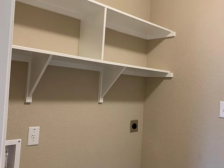 2406 Petersburg Ln — Photo 35