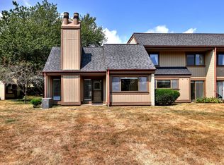 85 Viscount Dr UNIT 2F, Milford, CT 06460