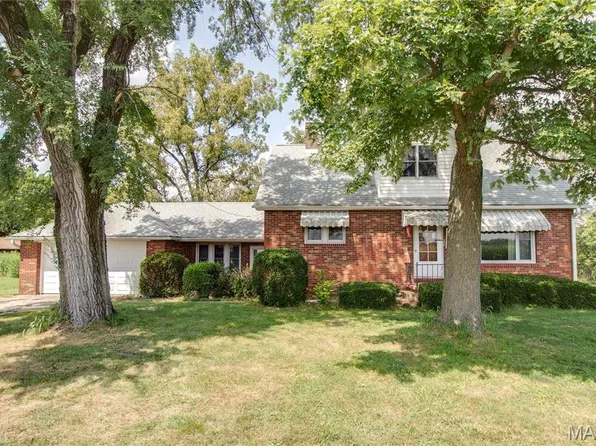 5925 State Route 140, Moro, IL 62067